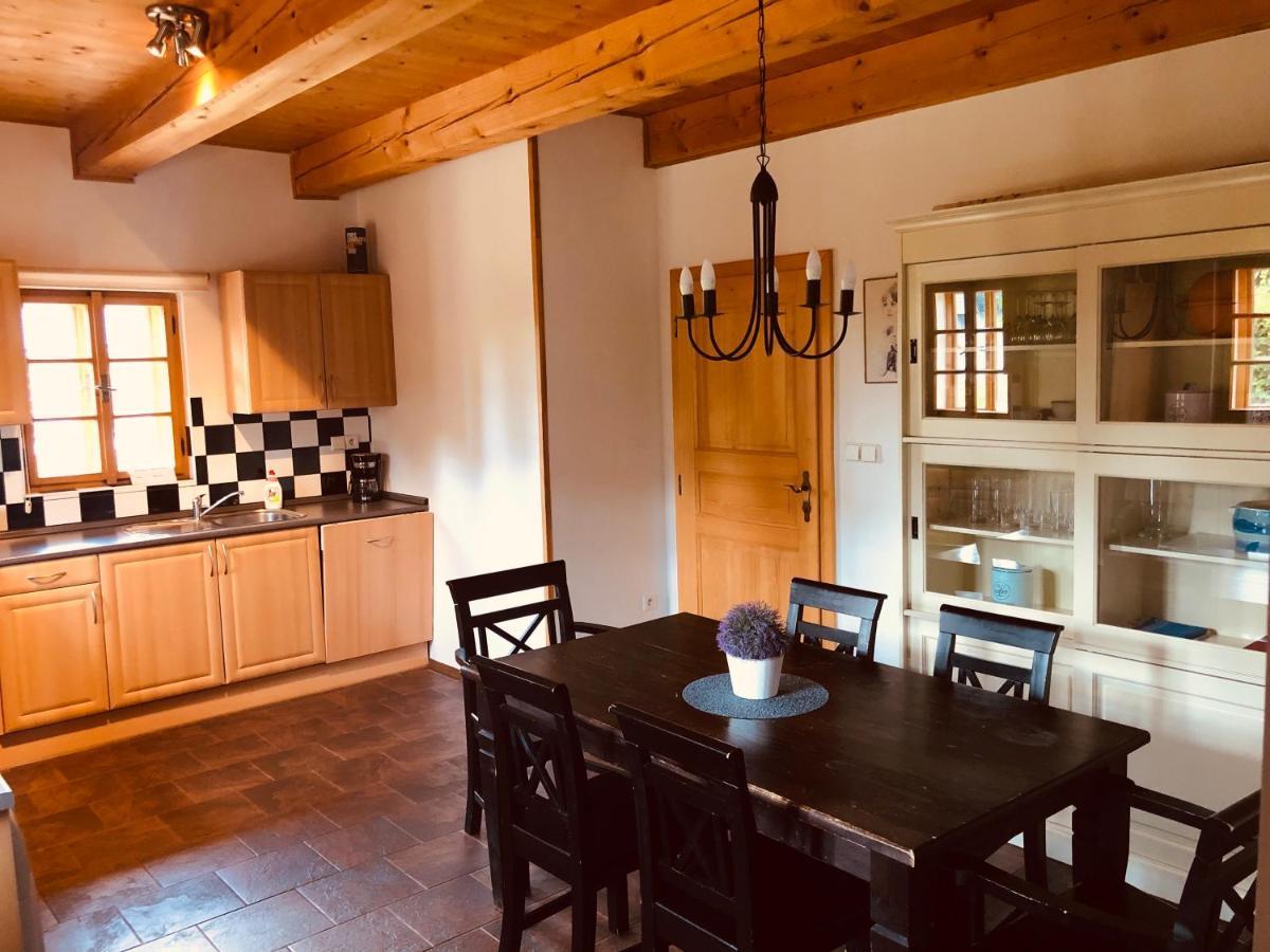 Roubenka Adel Villa Vrchlabí Eksteriør billede