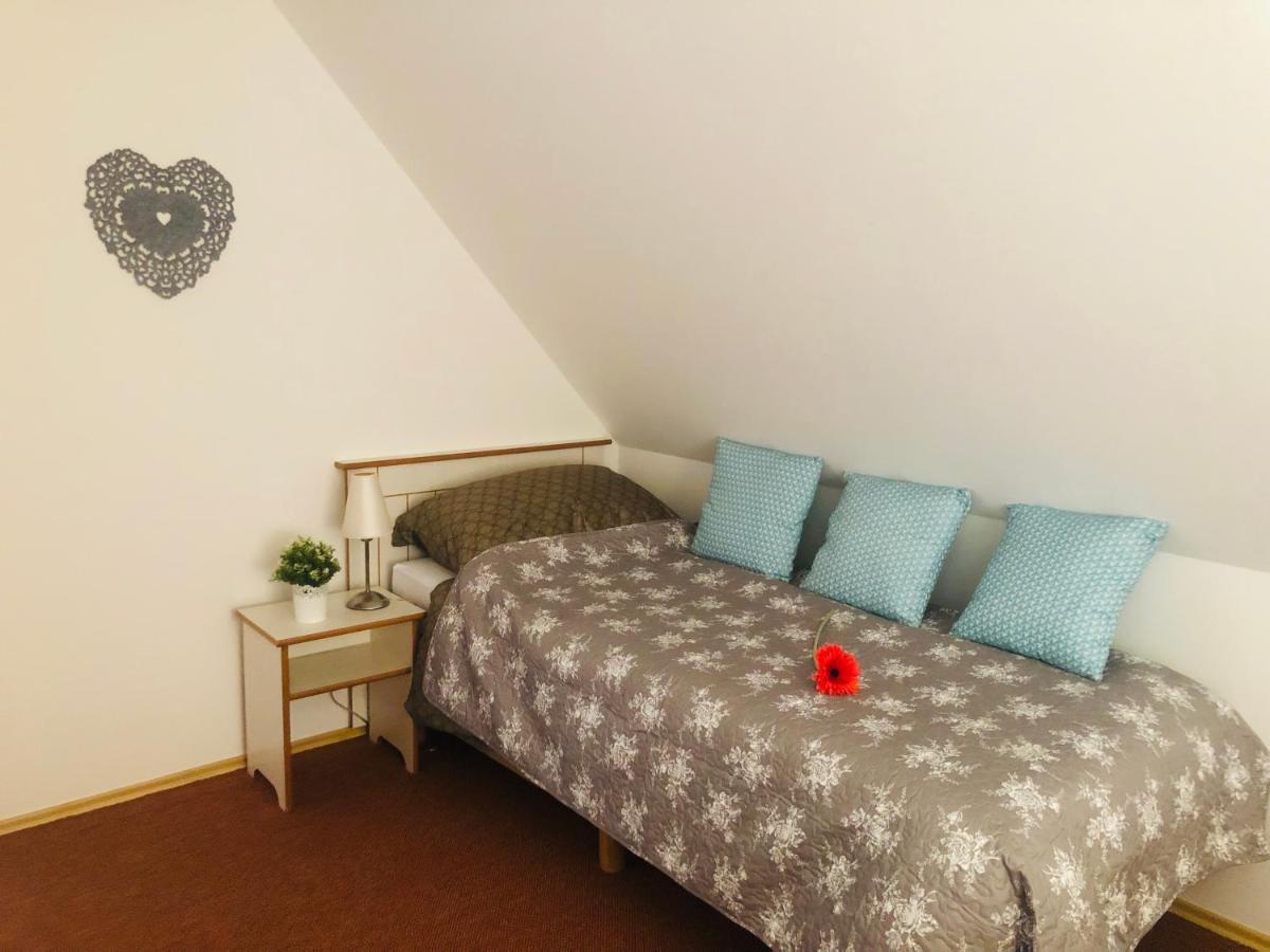 Roubenka Adel Villa Vrchlabí Eksteriør billede