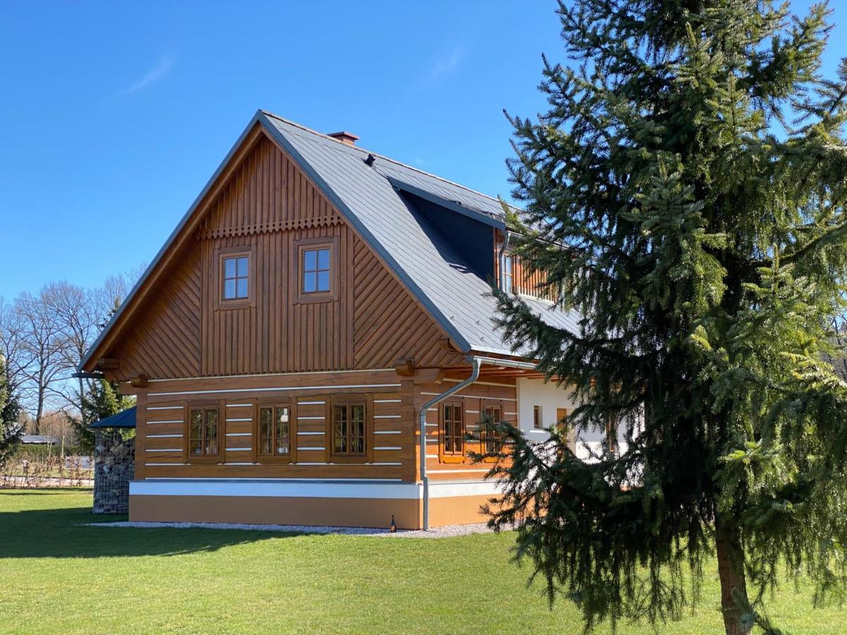 Roubenka Adel Villa Vrchlabí Eksteriør billede